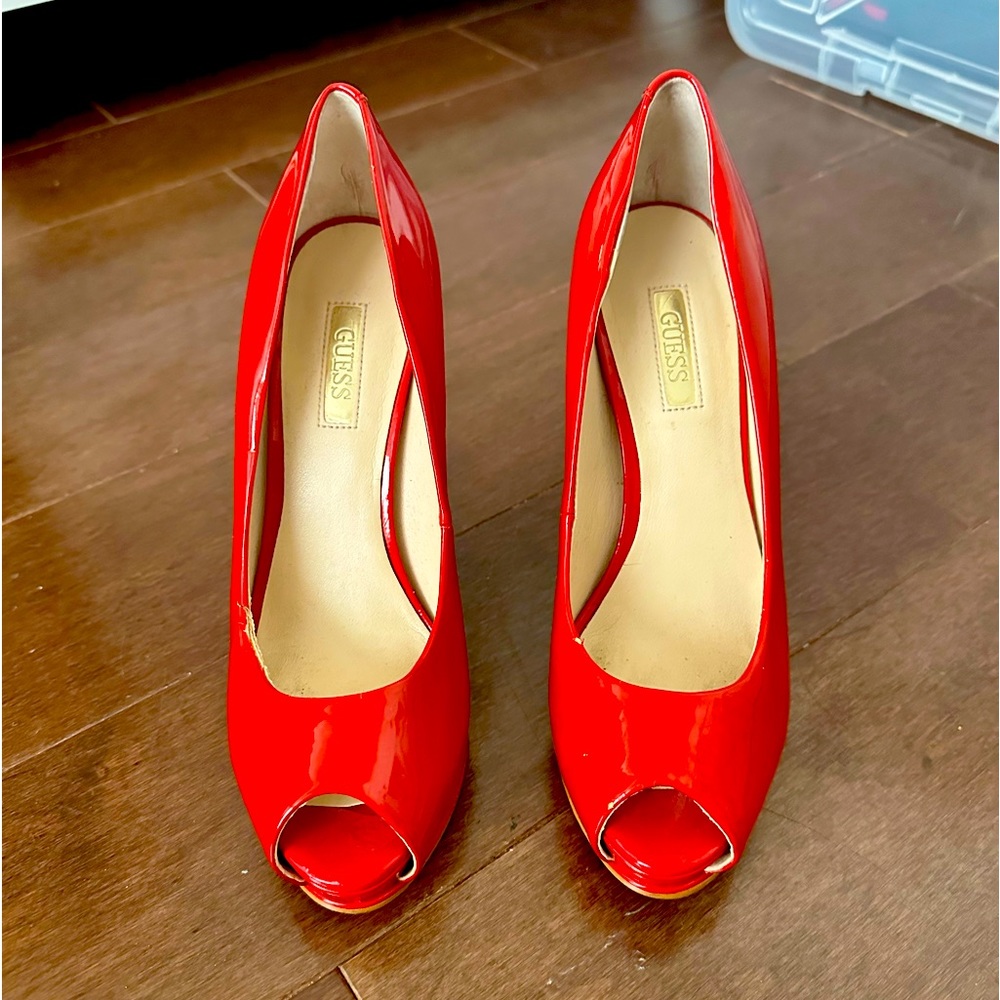 Guess : Red Patent Leather Peep Toe Heels size 7